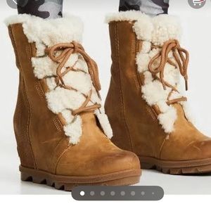 Sorel Joan of Arctic II